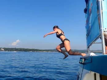 Funtana: crociera nel fiordo di Lim e nuoto vicino alla grotta dei pirati