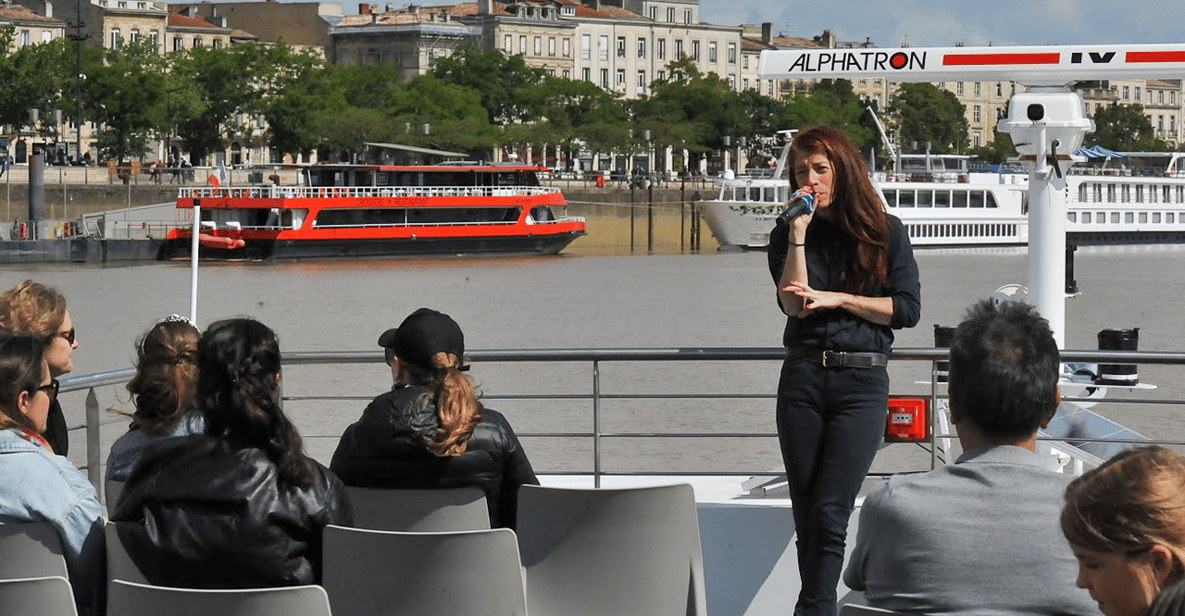 Afbeelding 1 van Bordeaux: rivierrondvaart met commentaar, wijn en canelé