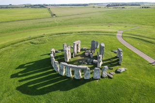 From London: Stonehenge Inner Circle Private Viewing Tour