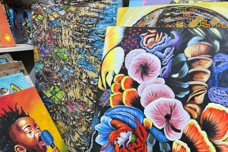 Accra: Guided Souvenir Shopping Tour with Tastings VIP Private Car (Fully Guided & Chauffeured)