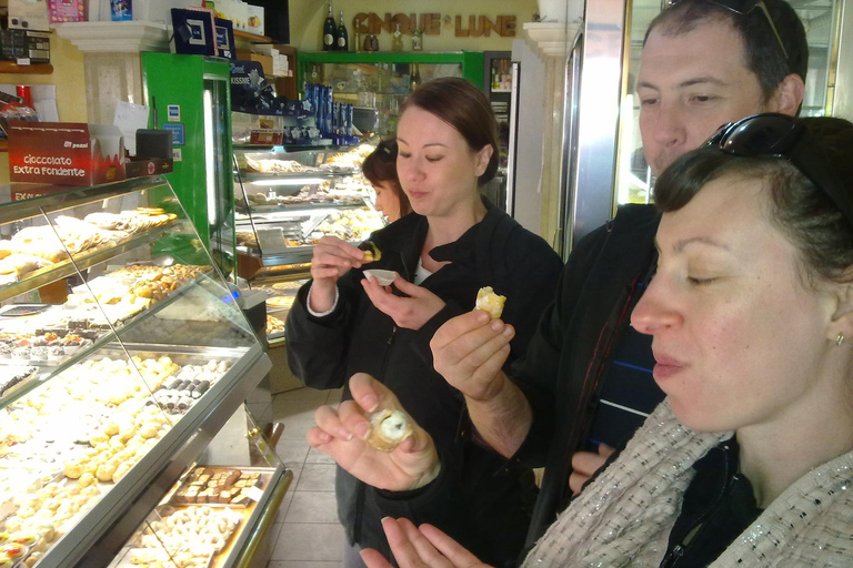 Pisa: Street Food and City Highlights Walking Tour