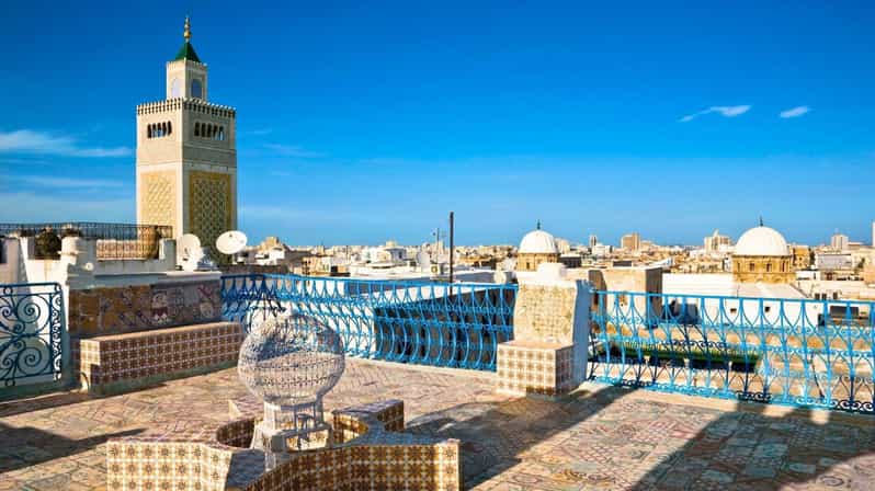 Guided tour of the Medina of Tunis & Tunisian street food tasting