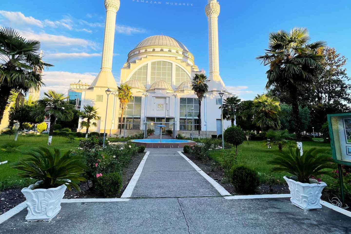 Scopri Tirana: Gita di un Giorno a Shkoder, Lezhe e Kruje con Visita al Castello di Rozafa