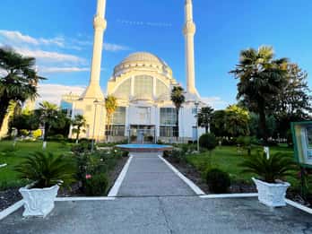 Tirana: Shkoder, Lezhe and Kruje Day Trip with Rozafa Castle