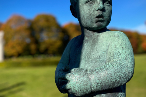 Oslo: tour guidato a piedi del Parco VigelandOslo: tour guidato a piedi nel Parco Vigeland