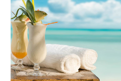 Punta Cana Evenings: Beachfront Dining & Tropical Lounges