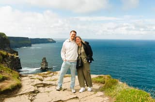 Von Dublin: Cliffs of Moher, Burren & Galway – mit Eintritt