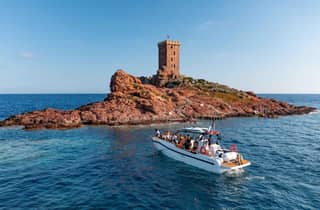 Saint Raphaël: Premium-Bootsfahrt – Calanques de l'Estérel By Simone