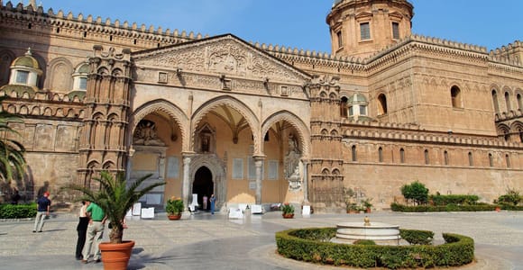 Palermo: City & Palazzo dei Normanni Guided Walking Tour