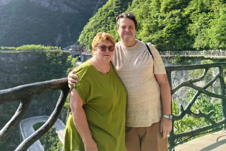 Zhangjiajie: 6-Day Private Tour with Phoenix Ancient Town