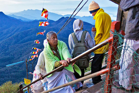 From Kandy: 2-Day Adam’s Peak Hike & Drop to Ella