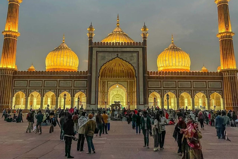 Delhi by Night: Private 3-Hour Luxury Car Tour Tour with a Guide Service Only