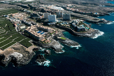 Adeje : Vol panoramique en hélicoptère à TenerifeVol de 30 minutes à Isla Baja