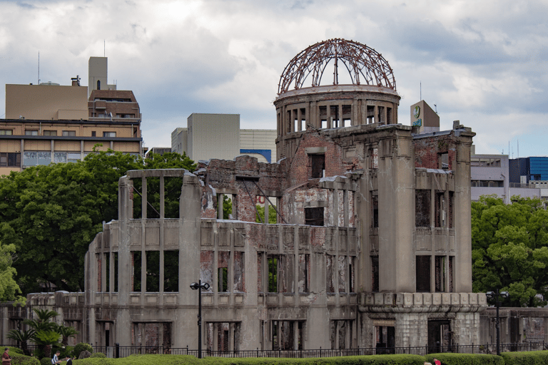 Visite guidée d&#039;Hiroshima et de Miyajima avec un guide parlant anglais