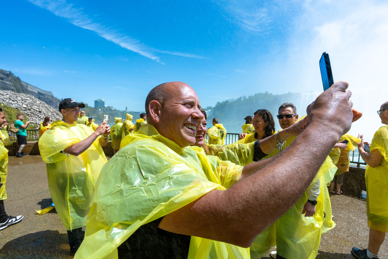 Niagara Falls: Skylon Tower & Journey Behind the Falls Tour