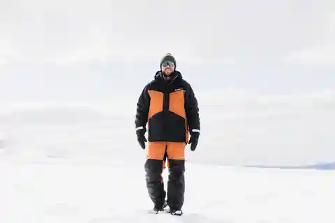 Rovaniemi: Lej vintertøjsæt