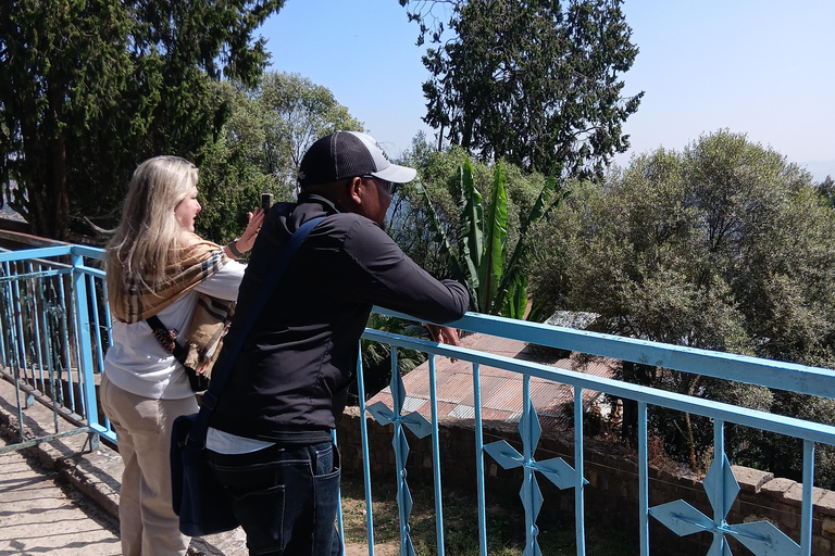 Addis Ababa: Guided City Tour with Museum Entry
