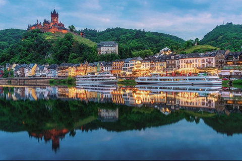 Cochem: Panorama-Schiff-Tour 1 Stunde bis Ernst und zurückCochem: Rundfahrt mit dem Schiff 1 Stunde hin und zurück