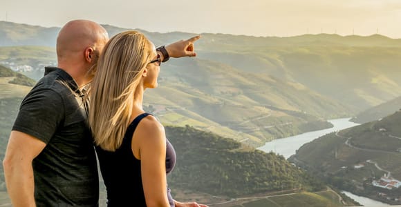 Porto: Douro-Tal-Tour mit Weinverkostung, Kreuzfahrt und Mittagessen