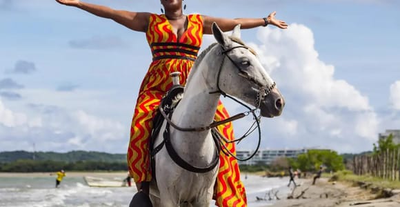 HORSE TOUR IN CARTAGENA BEACH