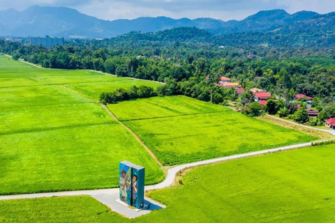 Penang Hill & Kek Lok Si Temple Photography Tour