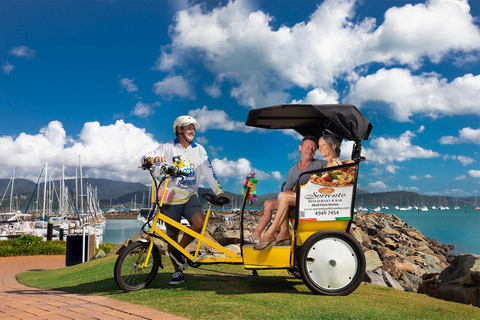 Airlie Beach: 1 Hour Tuk Tuk Tour with Local Guide