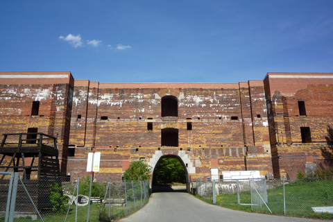 Nuremberg: Nazi Party Rally Grounds Guided Walking Tour