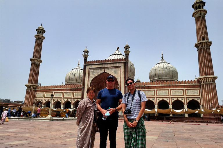 Delhi: Old Delhi and Red Fort Guided Tour with Hotel Pickup Spanish/German/Italian/French Language Guide