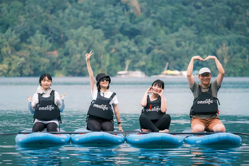 Sun Moon Lake: Stand-Up Paddleboarding Experience