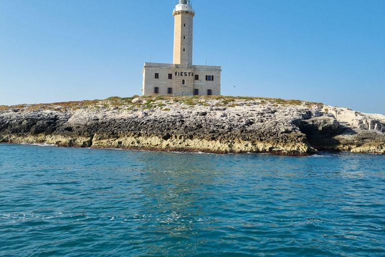 Vieste: South Coast Boat Excursion with a Swim Stop Vieste: South coast boat excursion with swim stop