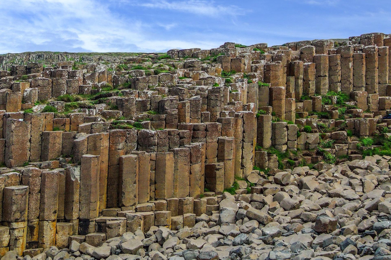 Giant's Causeway + Dark Hedges Day Tour