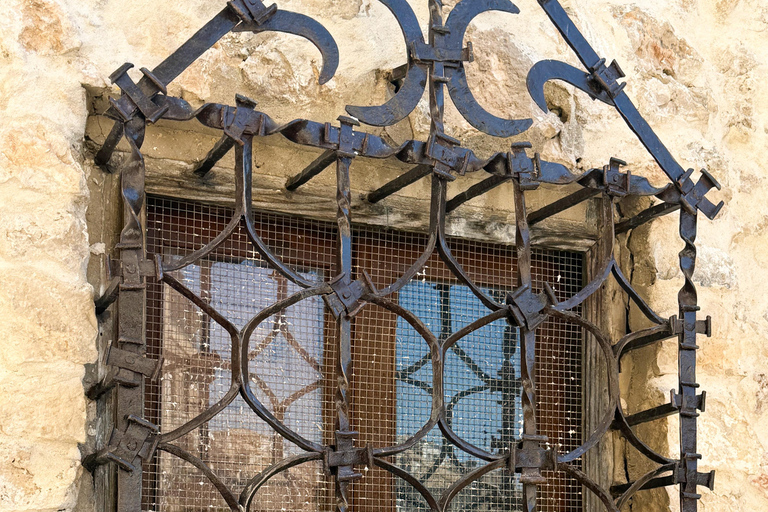 From Madrid: Cuenca, Hanging Houses & The Enchanted City