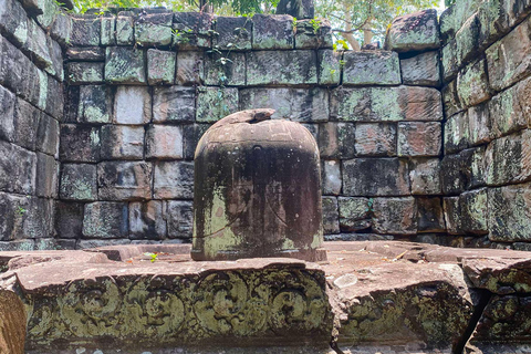 Excursión de un día a los Templos de Beng Melea y Koh Ker desde Siem ReapTemplos de Beng Melea y Koh Ker Vehículo con Conductor