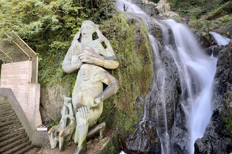 باتومي: مغامرة على الطرق الوعرة ليوم كامل في الغابة والشلالات