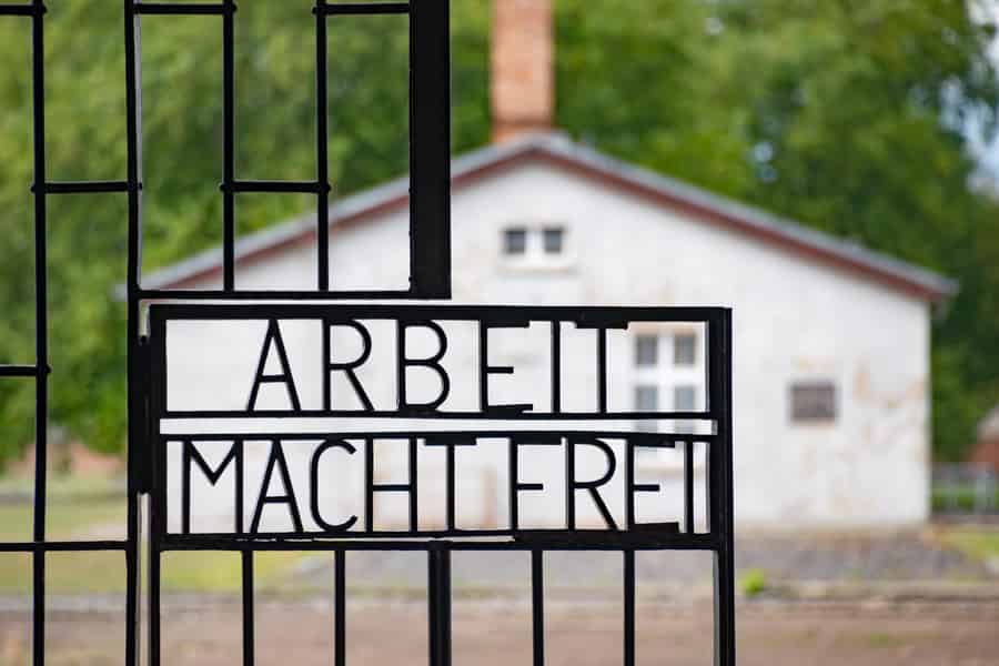 Berlin: Gedenkstätten-Tour durch das Konzentrationslager Sachsenhausen. Foto: GetYourGuide