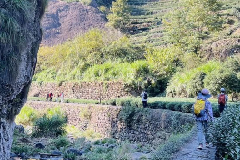 Shanghai: Han Fei River Ancient Path Hike Day Trip Shanghai: Han Fei River Ancient Path Hike Day Trip