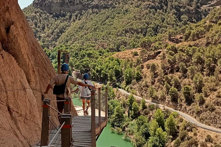 From Fuengirola: Caminito del Rey Guided Day Trip From Fuengirola