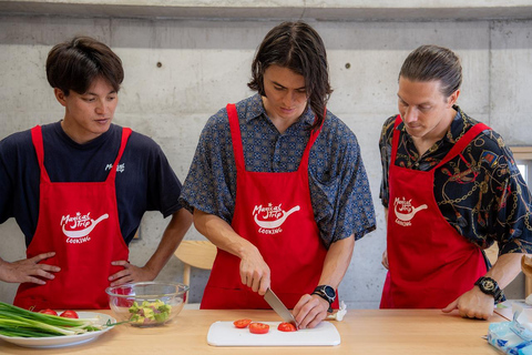 Fête à la maison à Osaka : cuisine, culture et découverte du saké
