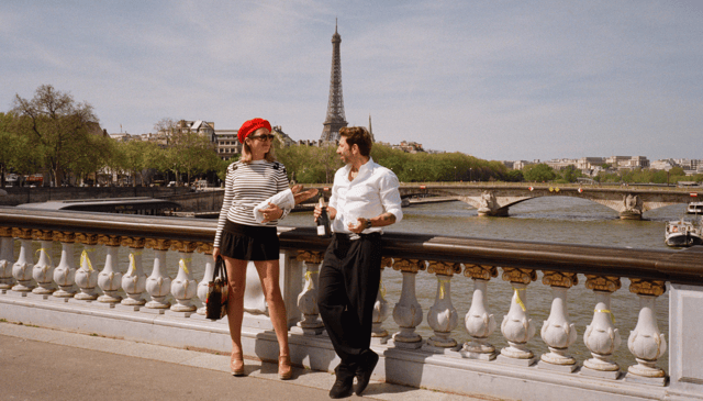 Parigi: Tour guidato della città di Emily a Parigi