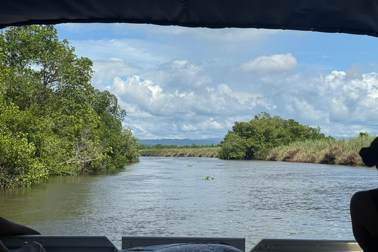 Appleton Rum experience, Pelican Bar day tour from Negril.