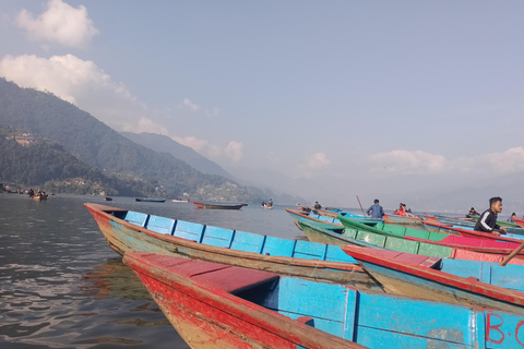 From Kathmandu: 8-Day Honeymoon Tour with Chitwan & Pokhara