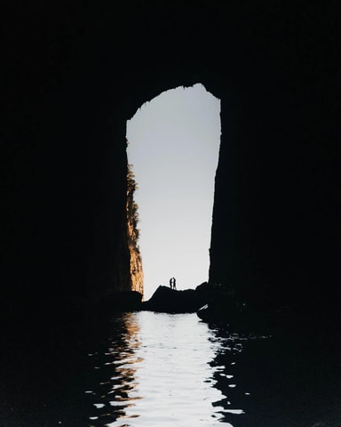 From Durrës: Sazan Island Speedboat Tour or Vlorë Free Time