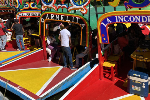 Xochimilco Marvels: Uma viagem culinária e cultural