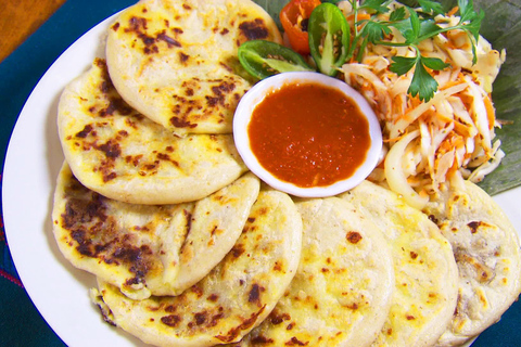 SALWADOR: CENTRUM HISTORYCZNE, WULKAN SAN SALVADOR I DEGUSTACJA PUPUSA