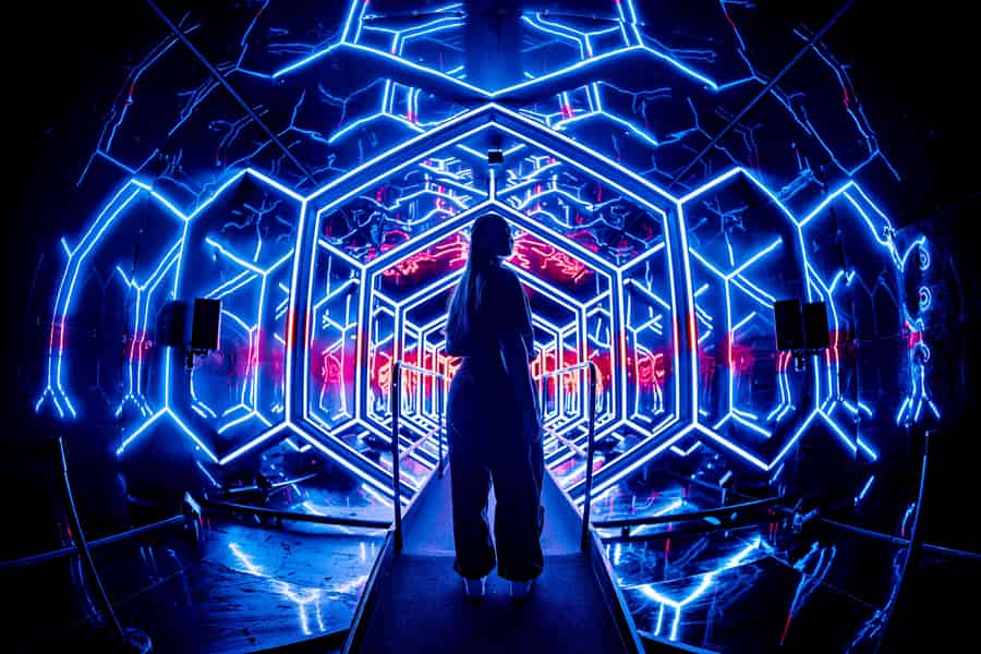 AMAZE Amsterdam: Das Erlebnis, über das alle reden. Foto: GetYourGuide