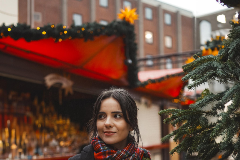 Fotoshooting auf dem Kölner Weihnachtsmarkt mit einem lokalem Fotografen