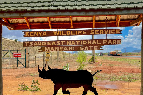 From Mombasa: Day Trip Tsavo East N. Park Safari with Pickup