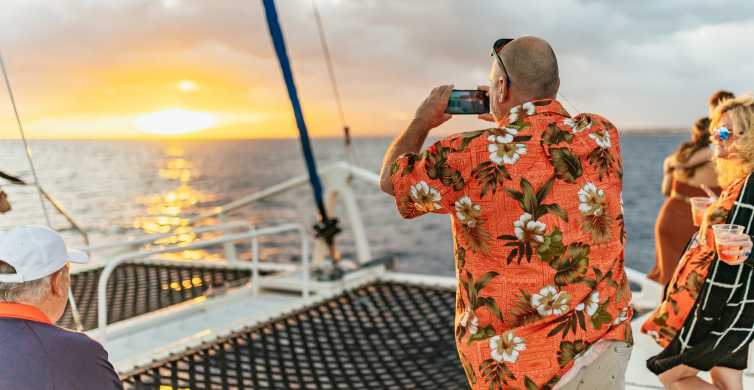 Honolulu Diamond Head Cruise with Drinks and Appetizers