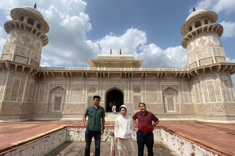 De Délhi: passeio de trem pelo Taj Mahal, Agra e safári de pássarosCarro particular com ar-condicionado, trem, guia, taxas de entrada e hotel 5 estrelas