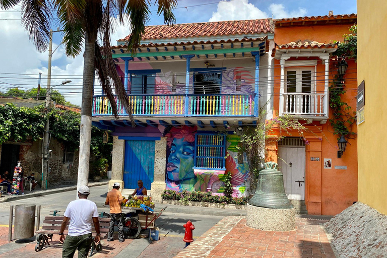 Cartagena: Getsemaní Neighborhood Graffiti Tour